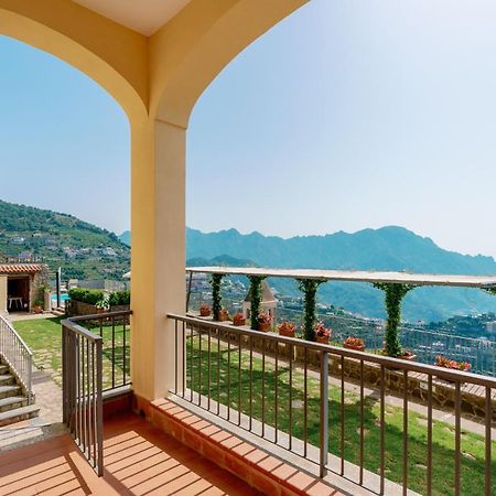 Appartamento Anna in Villa Laura Scala Esterno foto